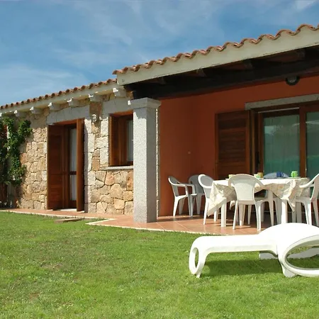 Holiday home Bouganvillae2 *